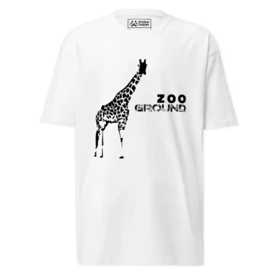 Men’s Zoo Ground T-shirt in 100% premium cotton featuring a stylized giraffe graphic and urban logo on a neutral background.