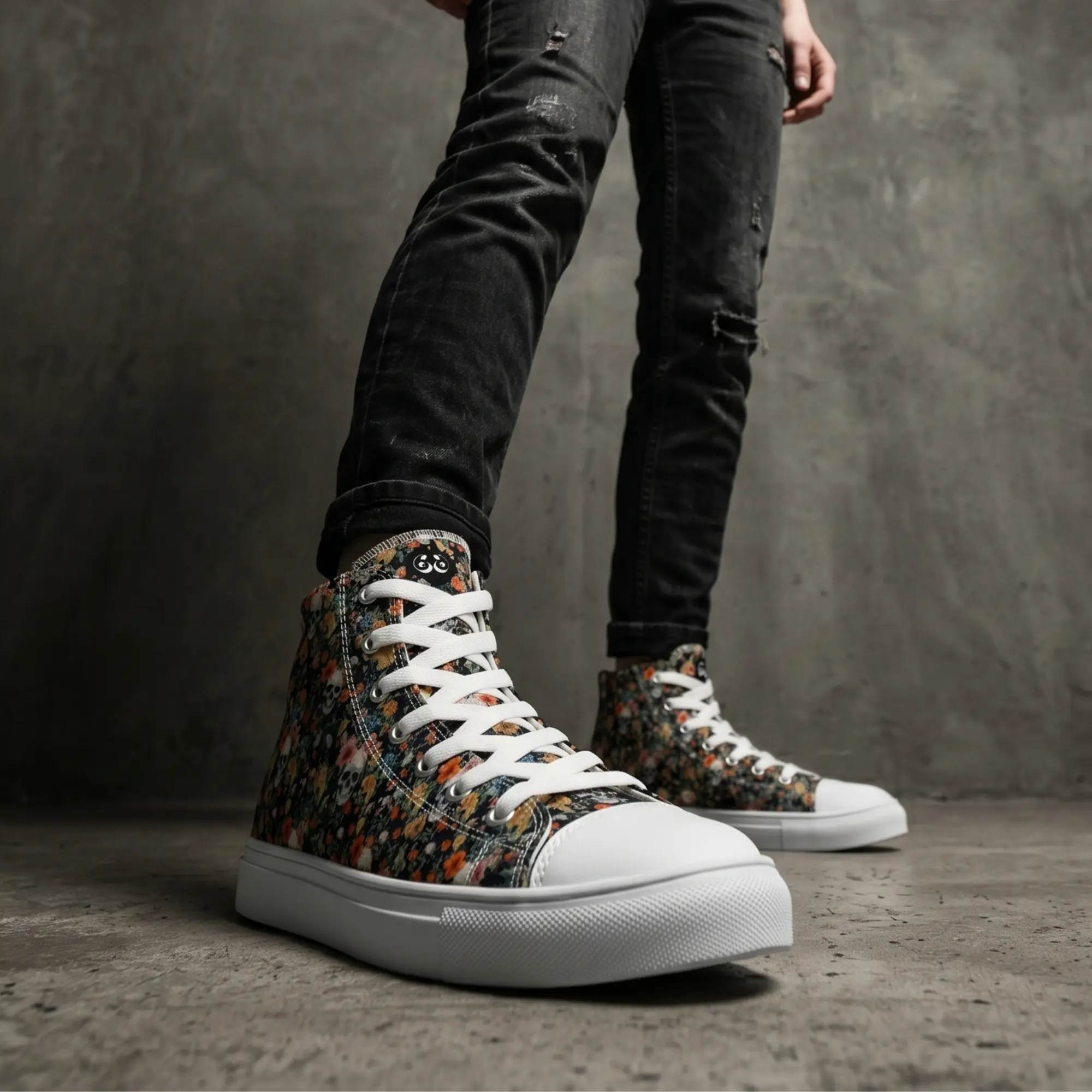 women’s high top canvas shoes noir skull flowers